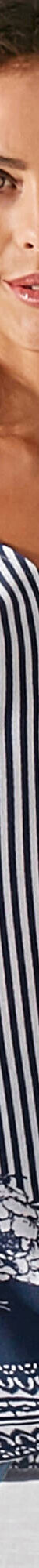 Blouse ample imprimée manches 3/4 pagodes (indigo / écru) Blouse ample imprimée manches 3/4 pagodes (indigo / écru)